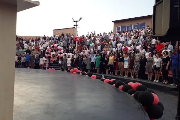 Aliağa Ulaş Bayam Açık Hava Tiyatrosu - Resim 6