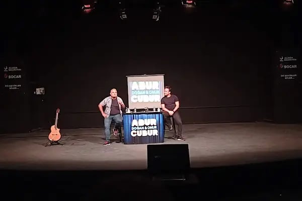 Aliağa Ulaş Bayam Açık Hava Tiyatrosu - Resim 2