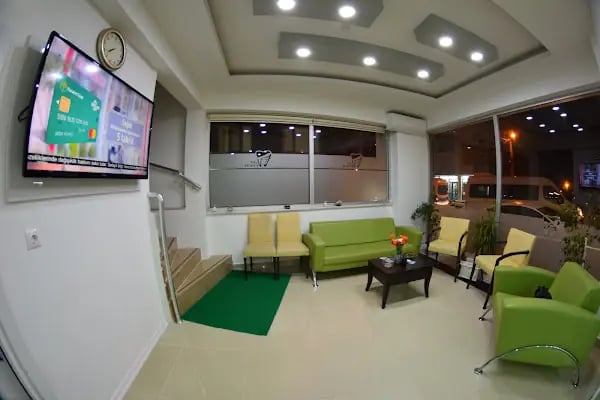 Varveren Ağız ve Diş Sağlığı Polikliniği - Resim 5