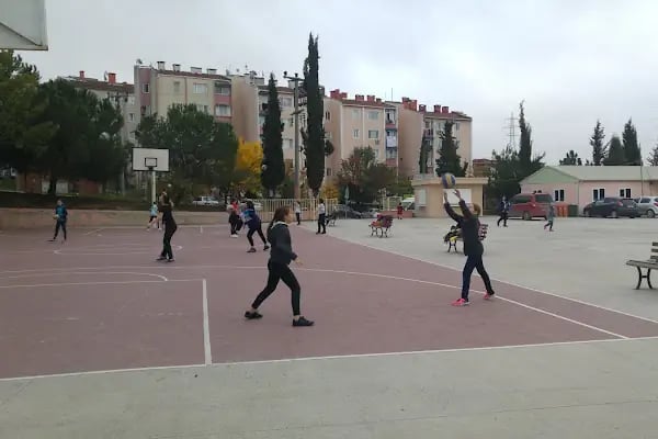 HANİFE SOYKAN ORTAOKULU - Resim 4