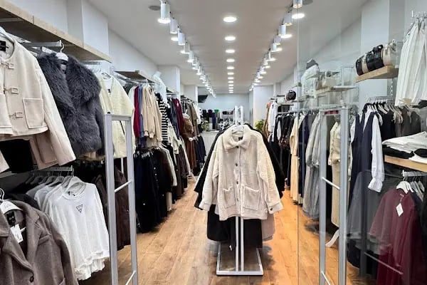 FuYa Boutique - Resim 2