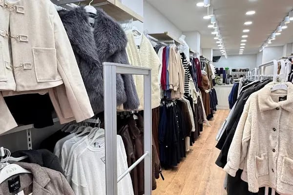FuYa Boutique - Resim 14