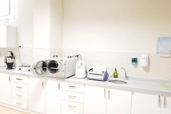 Hira dental diş kliniği Diş Doktoru Rümeysa Bolatkale - Resim 6
