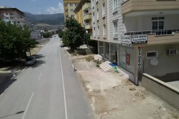 Hira dental diş kliniği Diş Doktoru Rümeysa Bolatkale - Resim 20