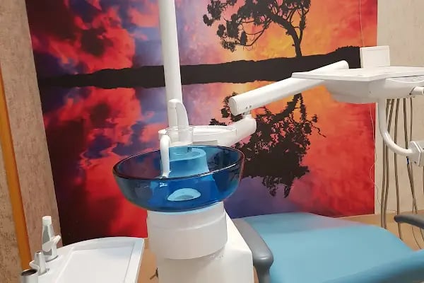 Hira dental diş kliniği Diş Doktoru Rümeysa Bolatkale - Resim 2