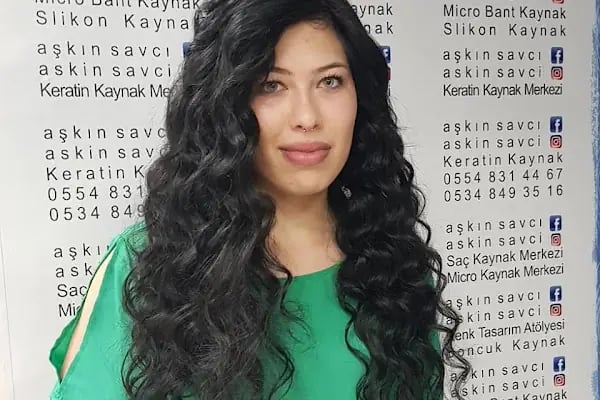 AŞKIN SAVCI BAYAN KUAFÖRÜ SAÇ KAYNAK MERKEZİ - Resim 18