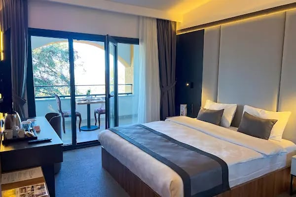 Sera Lake Center Hotel - Resim 7