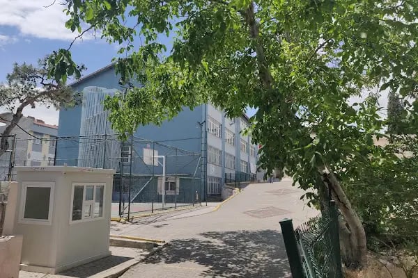 Balıkesir Karesi Ortaokulu - Resim 7