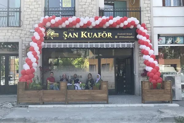 ŞAN KUAFÖR buca bayan kuaför güzellik salonu - Resim 3