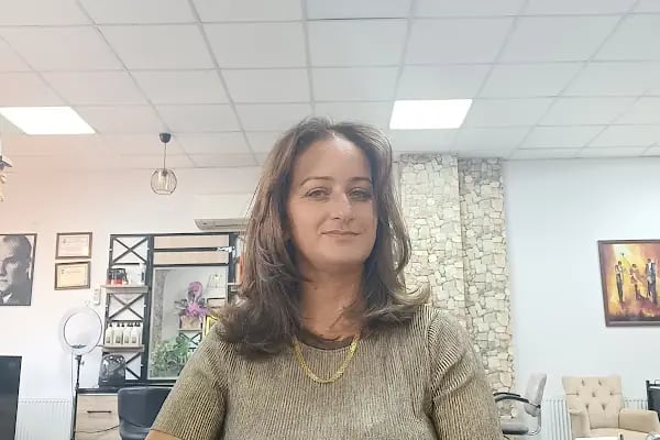 ŞAN KUAFÖR buca bayan kuaför güzellik salonu - Resim 14