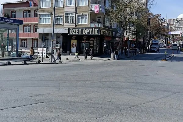 Yunus Emre Tıp Merkezi - Resim 11