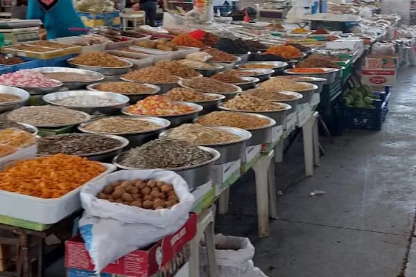 Yığmalar Kapalı Pazar Yeri - Resim 5