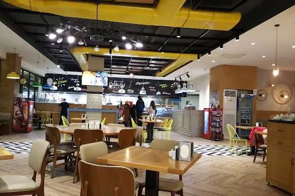 Lovelet Outlet Alışveriş Merkezi - Resim 6
