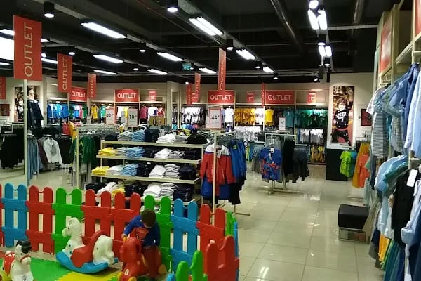 Lovelet Outlet Alışveriş Merkezi - Resim 17
