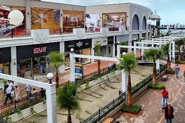 Lovelet Outlet Alışveriş Merkezi - Resim 15