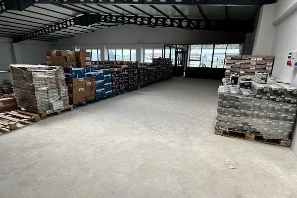 Petzzshop Mama Evcil Hayvan Ürünleri A.Ş (Operasyon ve Lojistik Merkezi) - Resim 9