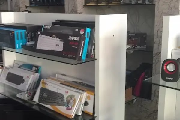 Sistem Bilgisayar &amp; Güvenlik Sistemleri &amp; Laptop - Resim 14