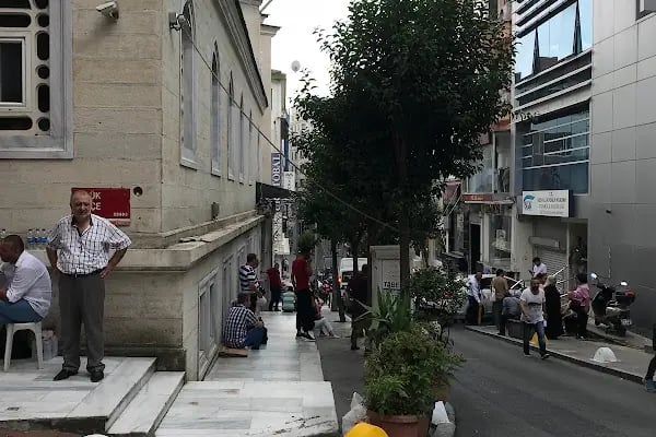 Şişli Müftülüğü Osmanbey Camii - Resim 16