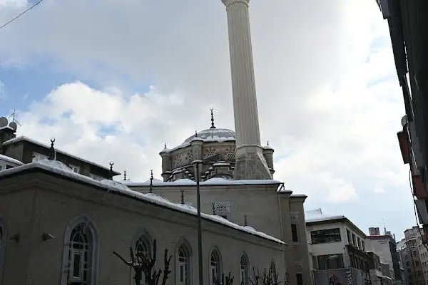 Şişli Müftülüğü Osmanbey Camii - Resim 2