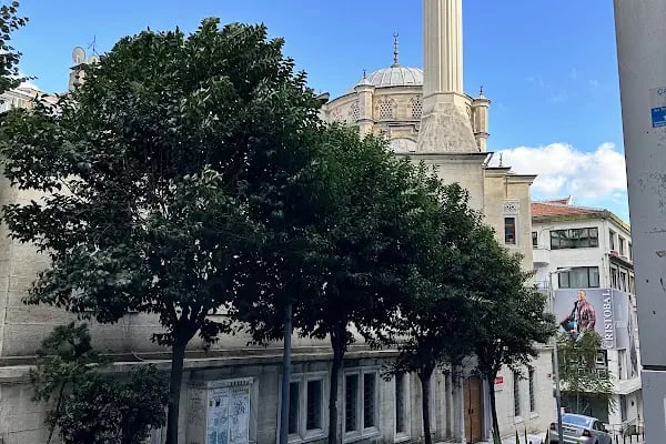 Şişli Müftülüğü Osmanbey Camii - Resim 9
