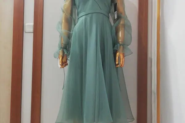HAYAL MODA ANAMUR GELİNLİK .Abiye. Damatlık. Nişanlık.Elbuketi. Aksesuvar ,Duvak Özel Tasarım - Resim 17