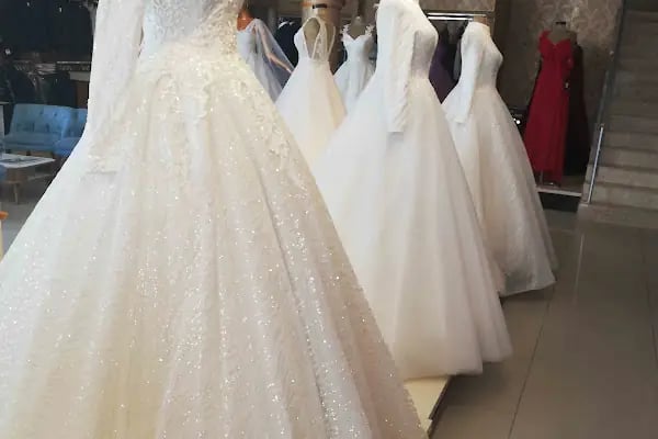 HAYAL MODA ANAMUR GELİNLİK .Abiye. Damatlık. Nişanlık.Elbuketi. Aksesuvar ,Duvak Özel Tasarım - Resim 15