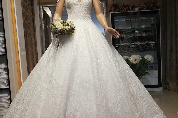 HAYAL MODA ANAMUR GELİNLİK .Abiye. Damatlık. Nişanlık.Elbuketi. Aksesuvar ,Duvak Özel Tasarım - Resim 19