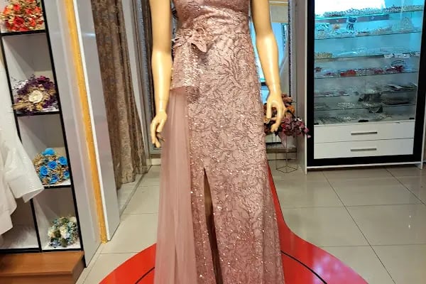 HAYAL MODA ANAMUR GELİNLİK .Abiye. Damatlık. Nişanlık.Elbuketi. Aksesuvar ,Duvak Özel Tasarım - Resim 5