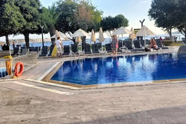 Royal Asarlik Private Beach - Resim 7