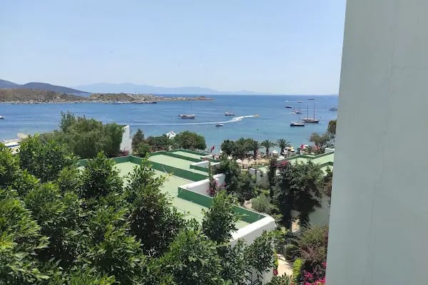 Royal Asarlik Private Beach - Resim 15
