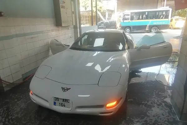 AKS OTO YIKAMA VE DETAYLI TEMİZLİK UYGULAMALARI - Resim 1