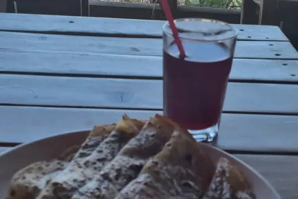 Tophane Cafe - Resim 8