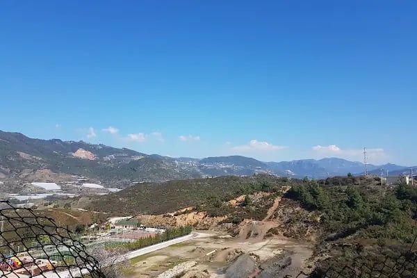 Emişbeleni Ortaokulu - Resim 13
