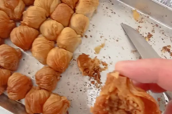 Bal Badem Pasta Börek - Resim 17