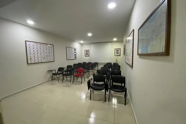 ŞAHİNTEPE SÜRÜCÜ KURSU - Resim 1