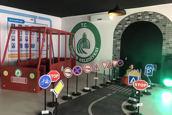 Tema park Ali Yücel çocuk müzwsi - Resim 12