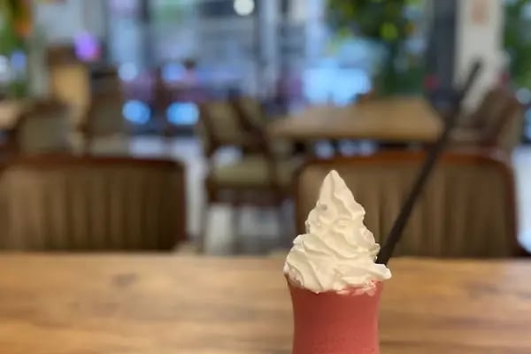 BİG LUNA CAFE - Resim 14