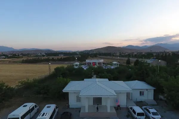 Afşin Saklı Bahçe Kır Düğün Salonu - Resim 9