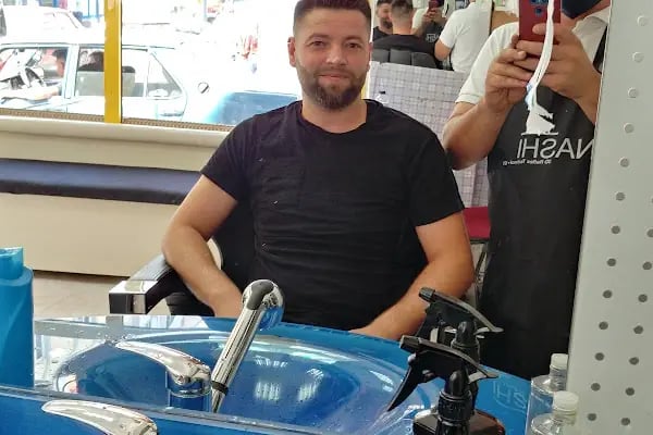 AZİZ ERKEK KUAFÖRÜ - Resim 6