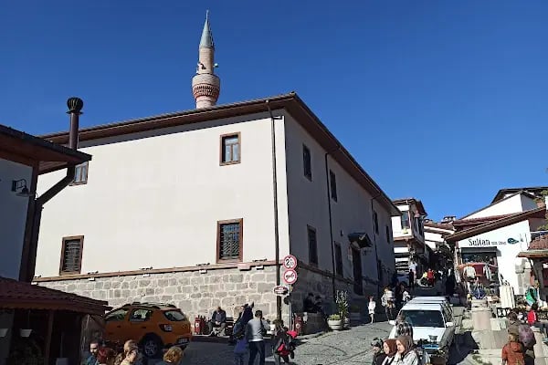 Ahielvan Cami - Resim 12