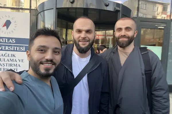 DHI Clinic Turkey - VIP DHI Hair Transplantation - Resim 11