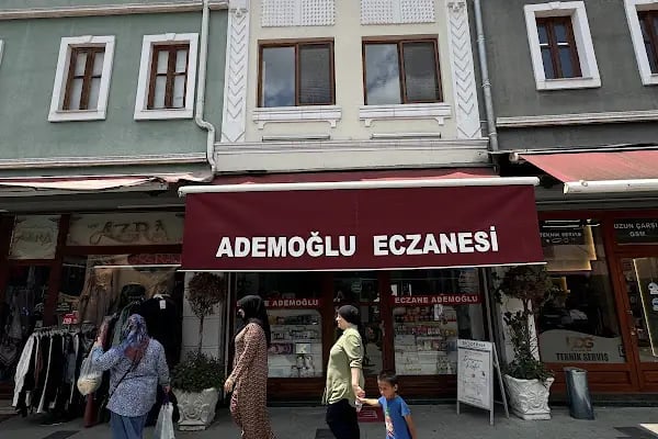 Ademoğlu Eczanesi - Resim 4