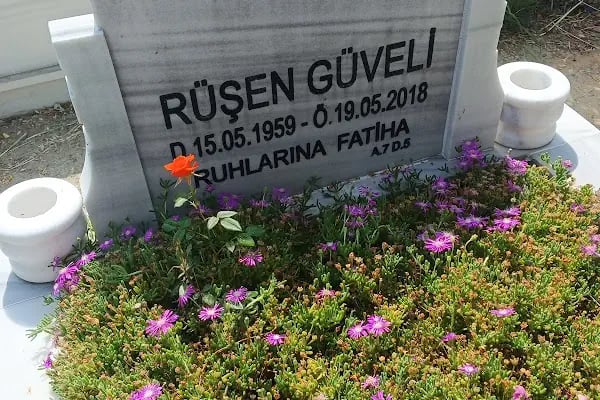 YENİ AYAZAĞA MEZARLIĞI - Resim 6