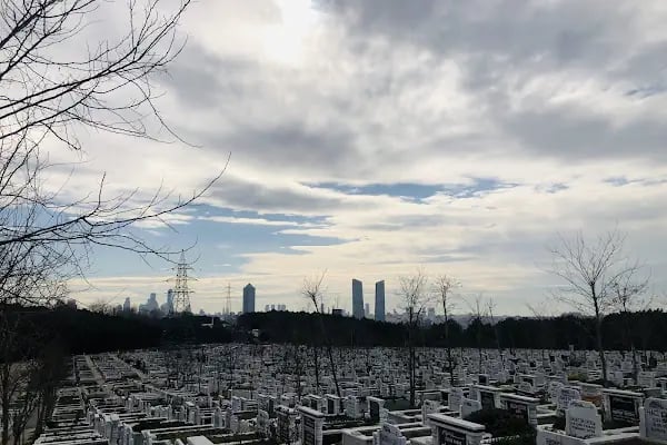 YENİ AYAZAĞA MEZARLIĞI - Resim 20