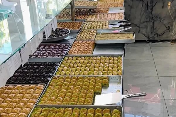ŞEHRİ NİZİP BAKLAVA VE DONDURMA - Resim 18
