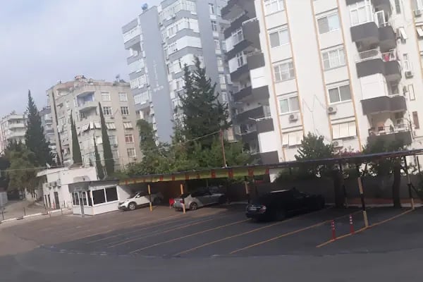 Mavi Köşk Otopark - Resim 1