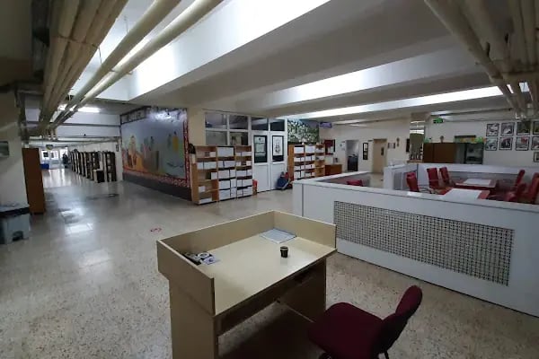 Akçaabat Halk Eğitimi Merkezi - Resim 2