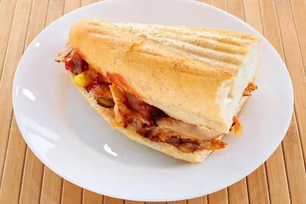 Özlem Döner - Resim 16