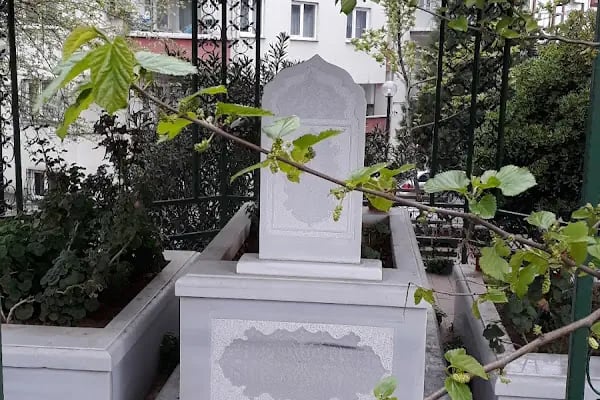 Karadavut Hazreti Türbesi - Resim 10