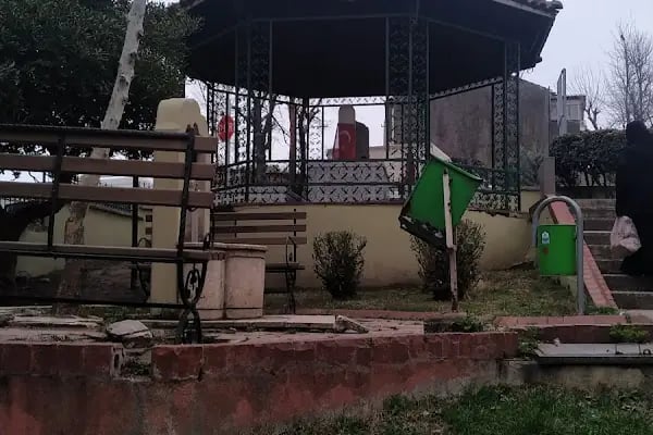 Karadavut Hazreti Türbesi - Resim 17